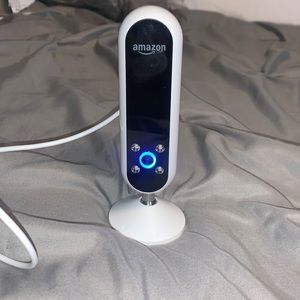 Amazon echo look